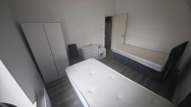 Double room Barking Main Photo