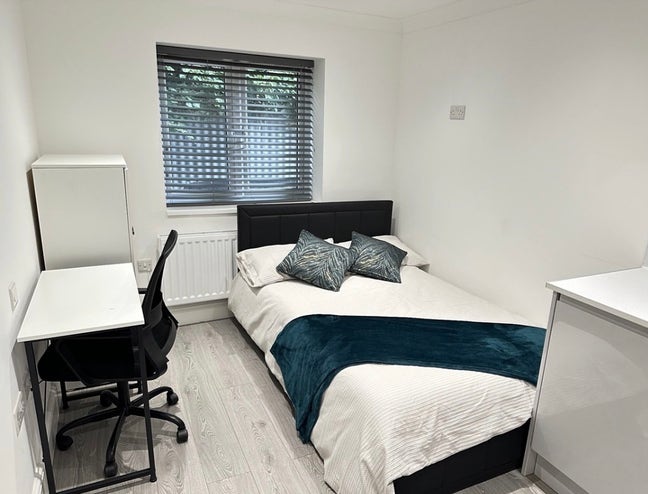 Studio Flat, Wolsey Way, CB1 for 1 person Main Photo