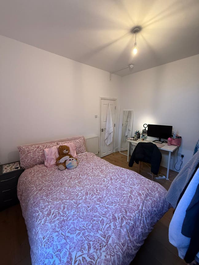 🎅Perfect Room in Clapham Junction (all bills inc) Main Photo