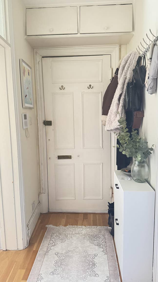 Renting out my room while away Main Photo