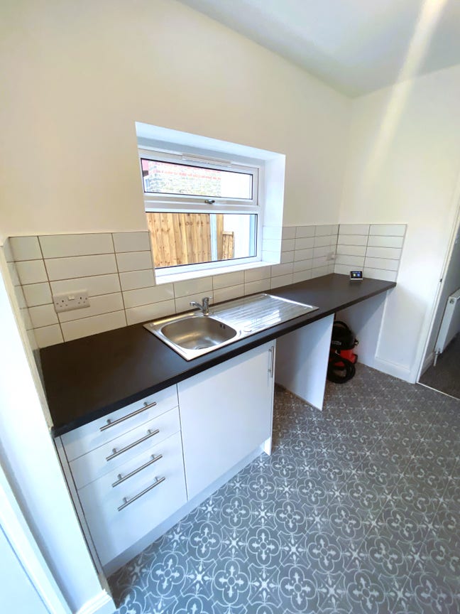 3 Bed House Seven Kings/Goodmayes £2300 Pcm Main Photo