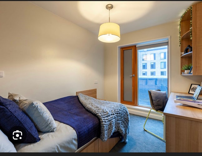 En-suite room at Kendrick Hall Reading Main Photo