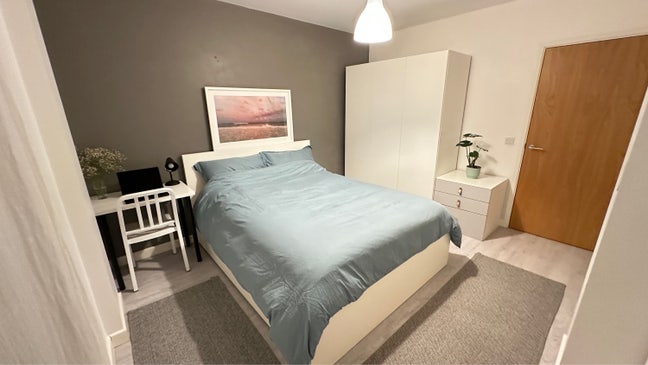 Spacious Bedroom in Haggerston for Short-term Let Main Photo