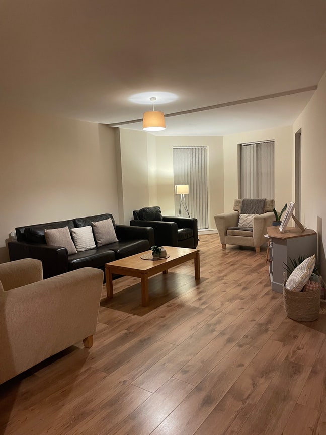 ✨ Room Available – East Belfast ✨ Main Photo