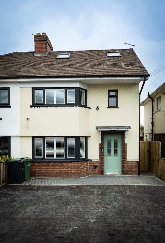 Rooms to rent in a modern, newly refurbished house Main Photo