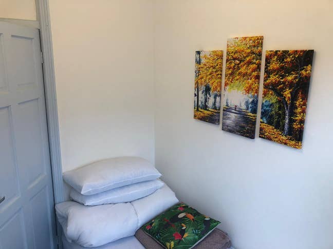 Single, clean and cosy room in Hanwell  Main Photo