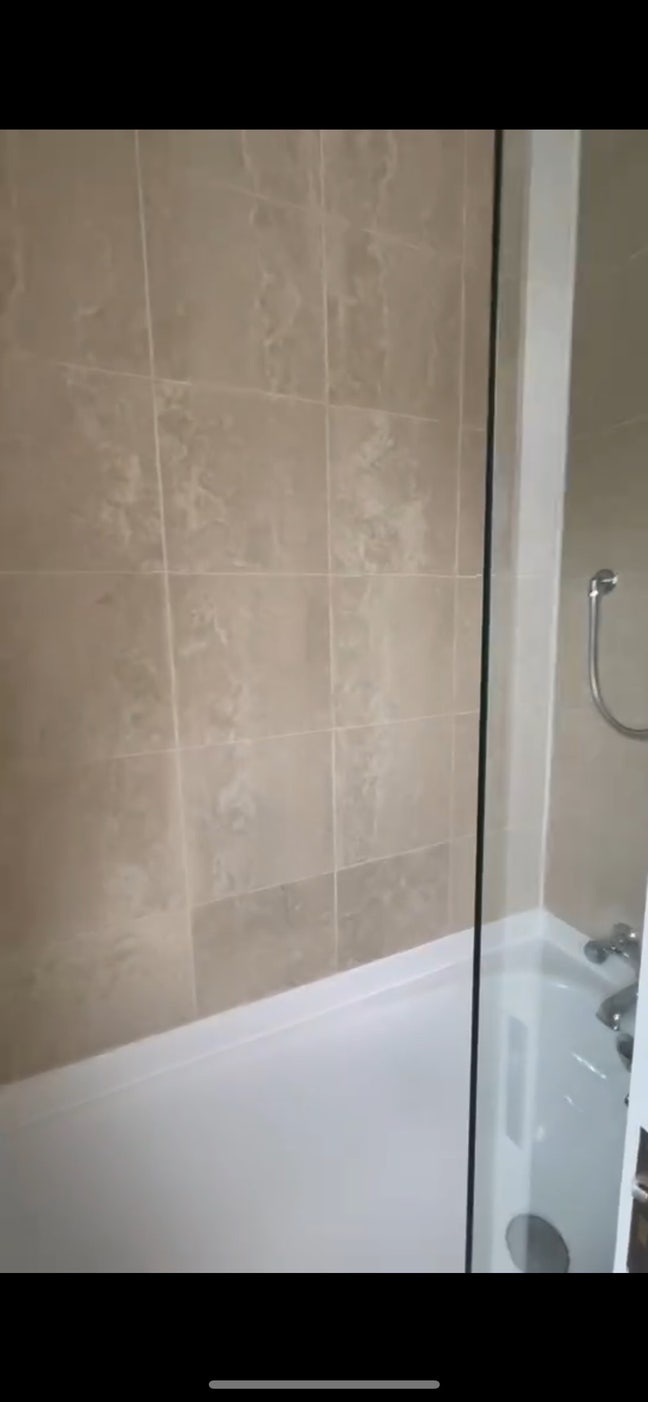 One bedroom with bathroom in South Ken  Main Photo