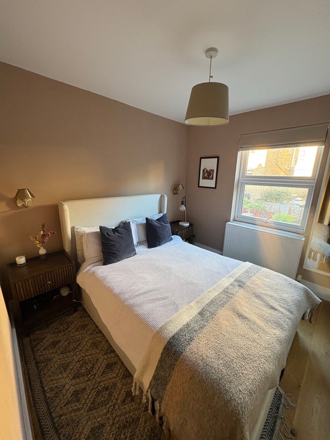 2 bed flat - Finsbury Park  Main Photo