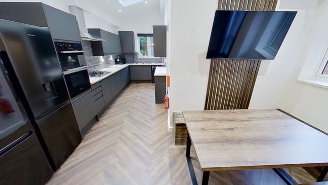 Room Available Beeston Main Photo