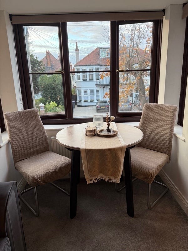 Cosy Double Room - Westcliff-On-Sea - Female Pref Main Photo