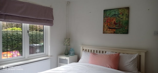 Horsell Village - Double Room with King Size Bed  Main Photo