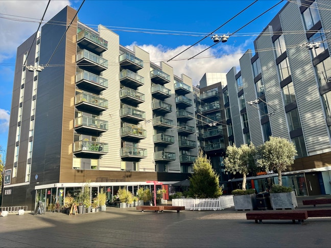 Beautiful 1 Bed Flat in Bermondsey Square, SE1 Main Photo