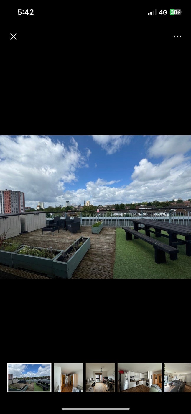 Roommate wanted! Main Photo