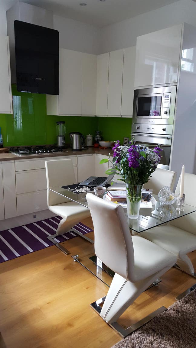 Large One bedroom in Zone 2  Main Photo