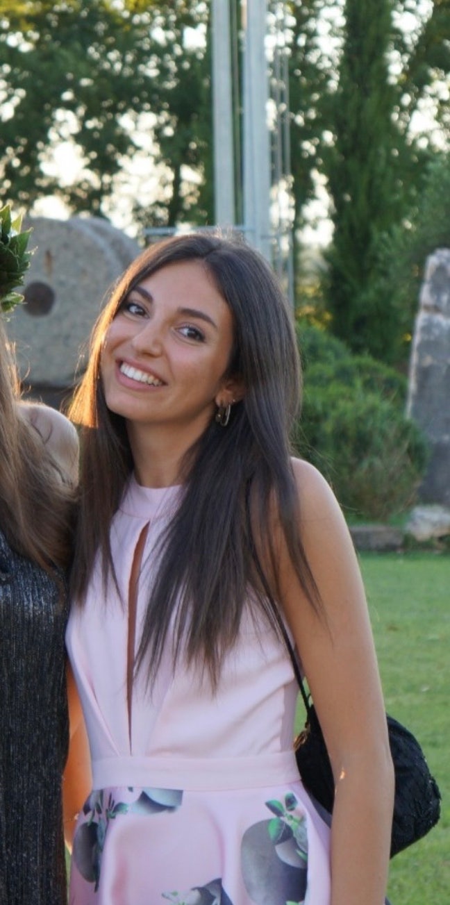 Looking for Double room 1200&pound; bills included  Main Photo