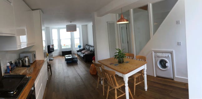 Large Double, All Bills Included Main Photo