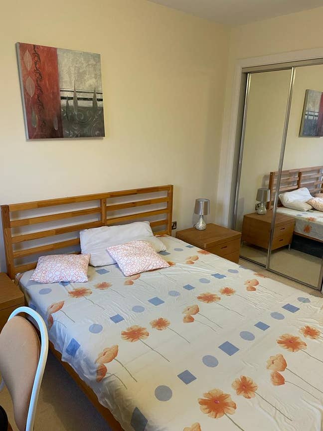 Double Room to let - Bham City centre Main Photo