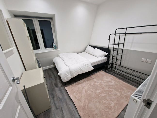 Lovely clean and new double room! Main Photo