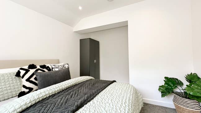 Luxury Rooms | Deposit Free Option Main Photo