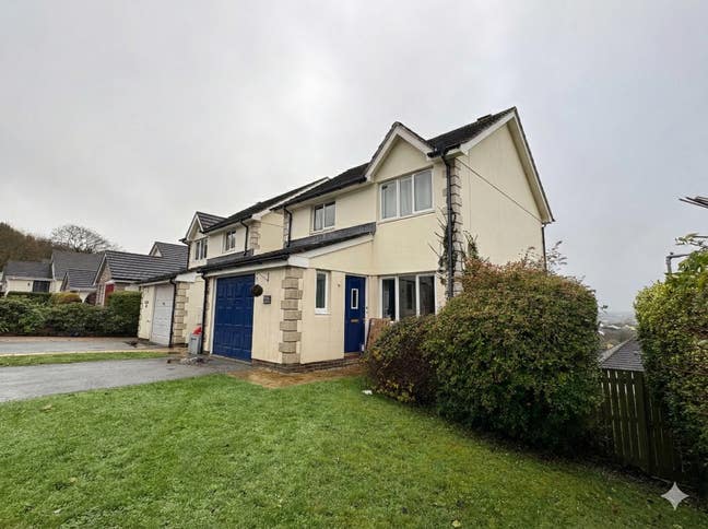 Fab Truro Double with Garden Access All inc Bills Main Photo