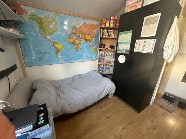 Studio Flat to rent ,5min wal Layton tube station  Main Photo