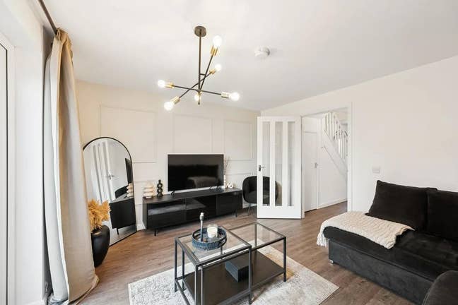 Room for rent Main Photo