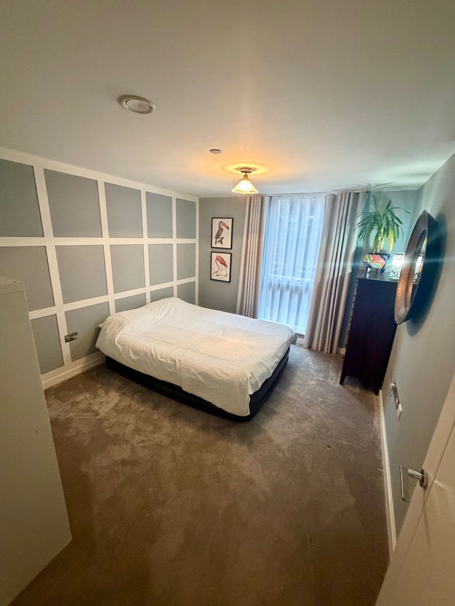 Cozy Room in Professional Home with Friendly Dog Main Photo