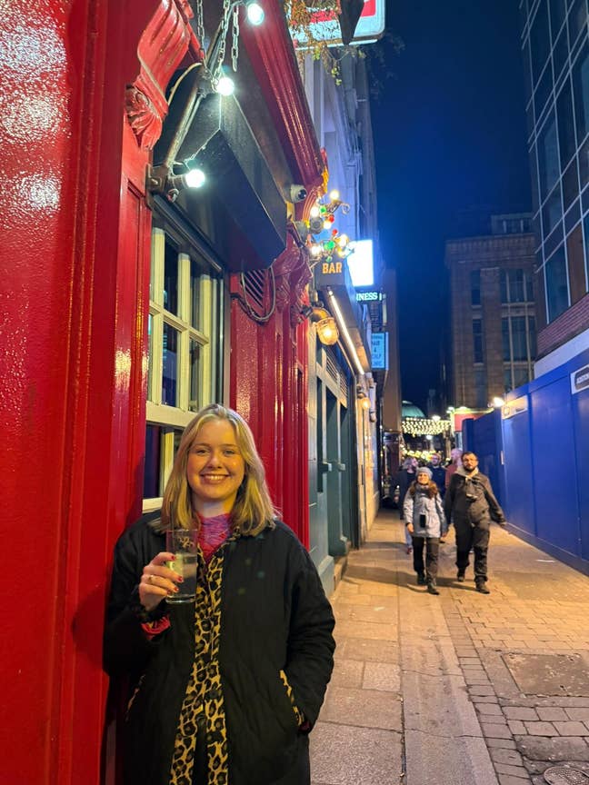 28 year old professional moving to Cheltenham 🏡  Main Photo