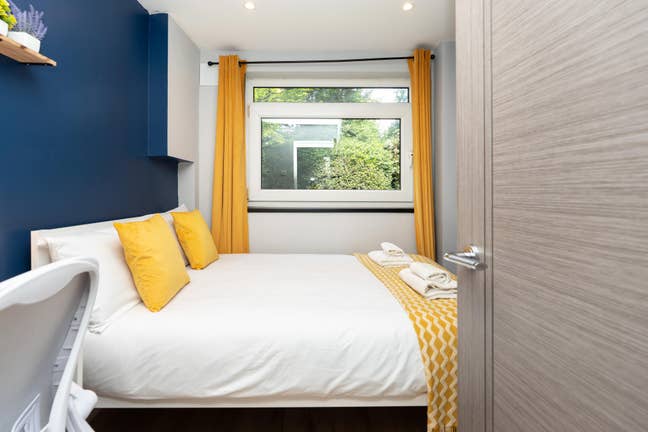 Cosy 4 Bedroom Property In Bournemouth Main Photo