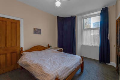 Double room available in Morningside  Main Photo