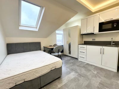 ***Studio Flat to Rent in Edmonton N9*** Main Photo