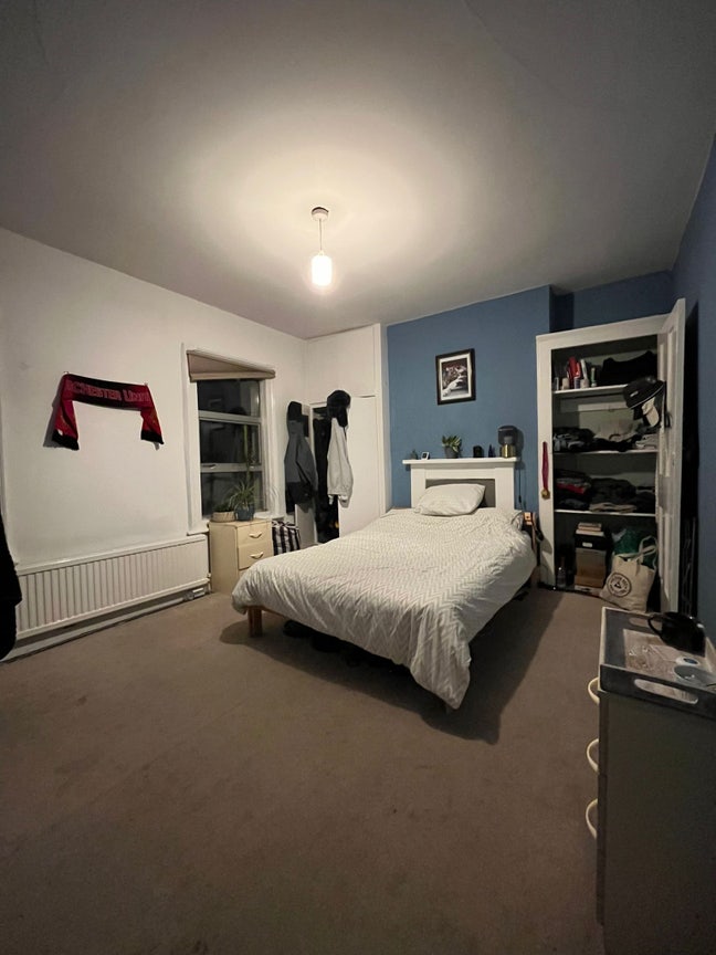Short Term Double Room (4-6 Week) in Brixton House Main Photo