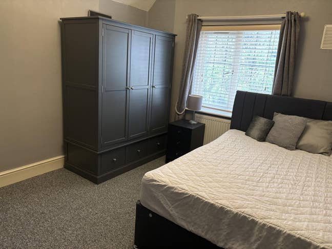 Doubles room available 1 January  Main Photo