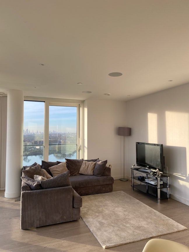 Double Room available in Manor House! Main Photo