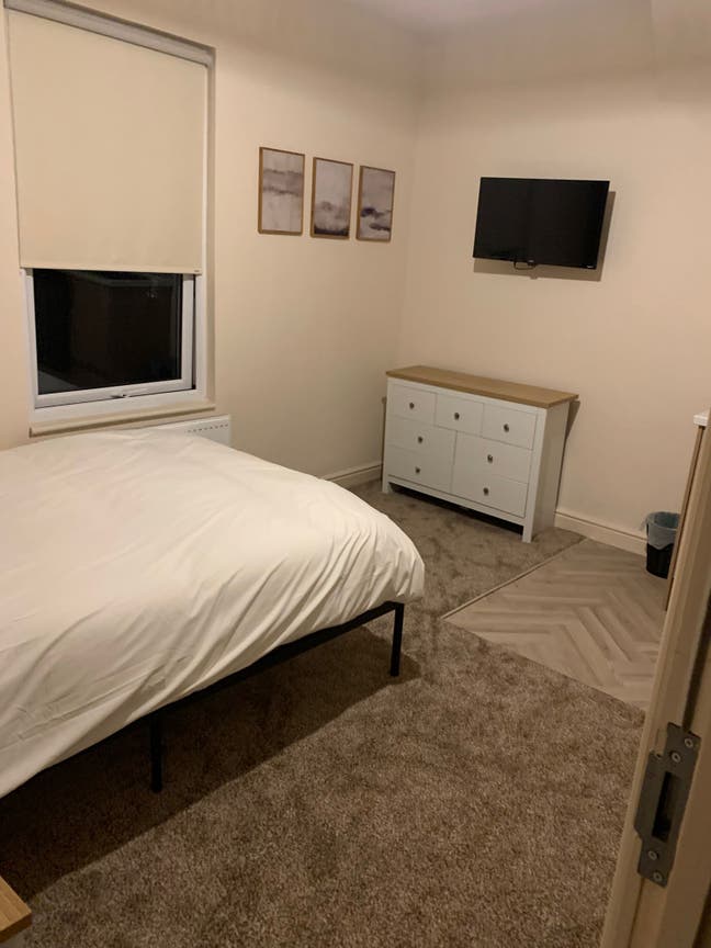 Luxurious Brand New En Suite Rooms With Kitchenett Main Photo