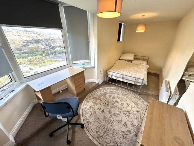 Five Bedroom Student House Share Main Photo