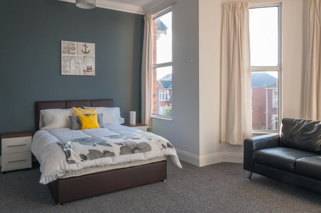 🏠 Light & Airy Double Room on Ladysmith 🏠 Main Photo