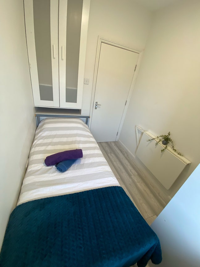 Single Room to Let  Main Photo