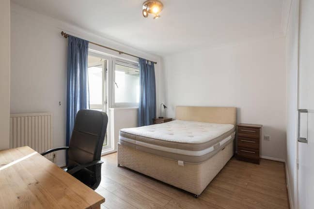 4 Double Rooms Available in Central London Main Photo