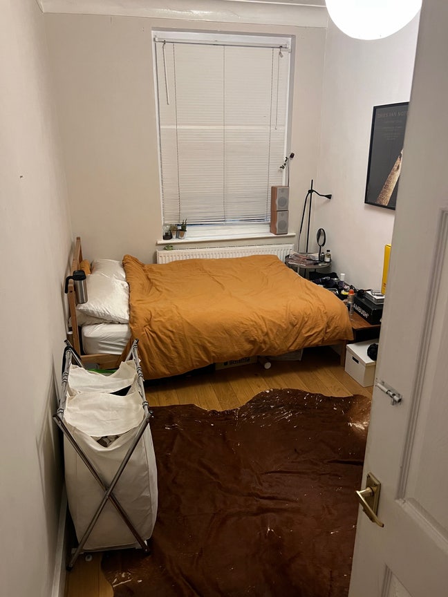 Double room sublet in Brixton available ASAP Main Photo