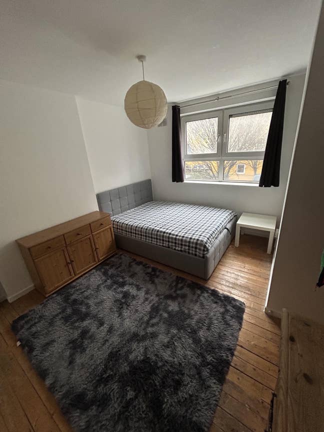 🏡 Lovely Opportunity to Rent in Mile End 🏡 Main Photo