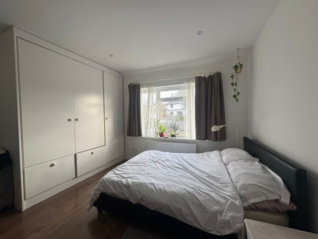 Double room available in Greenford shared house Main Photo