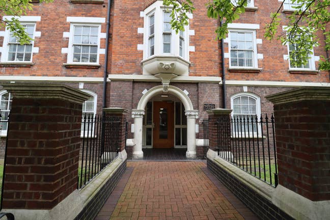 Prime Maida Vale Room in a 2 Bed Flat Available!!! Main Photo