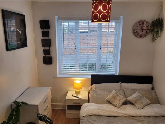 Furnished double room in Singleton area, Ashford Main Photo