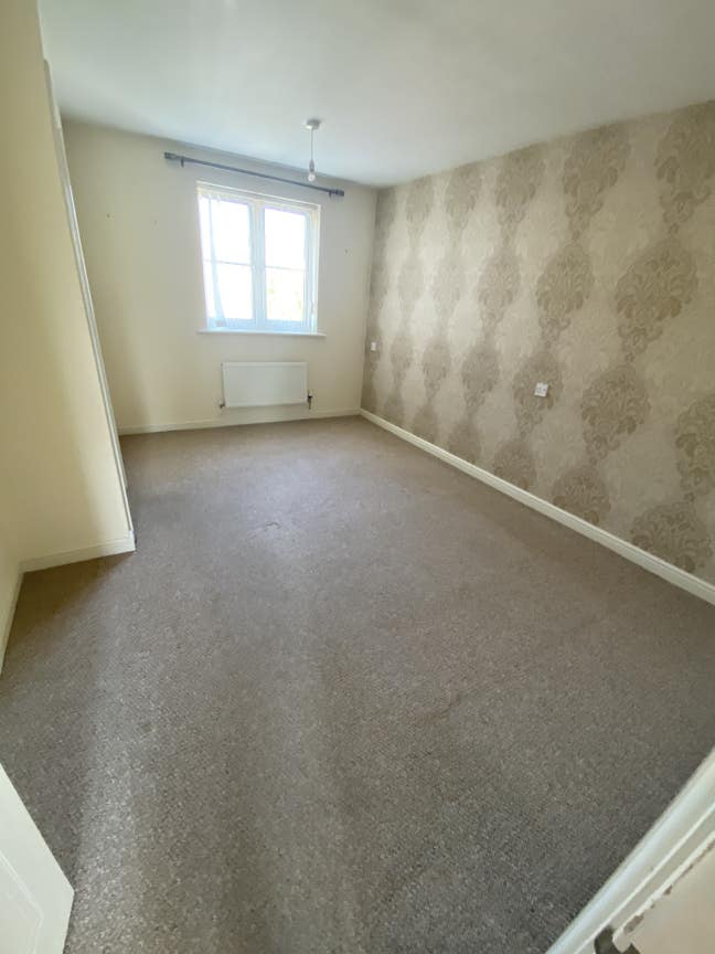 Quiet location Main Photo