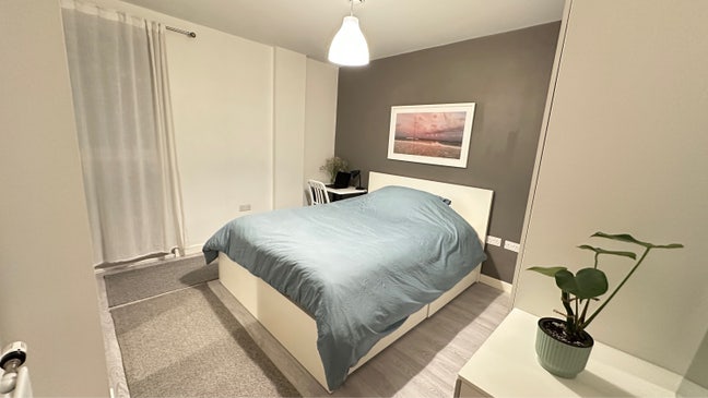 Spacious Bedroom in Haggerston for Short-term Let Main Photo