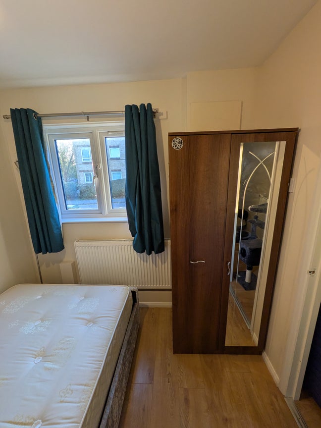 Cozy double in a lovely SE1 houseshare Main Photo