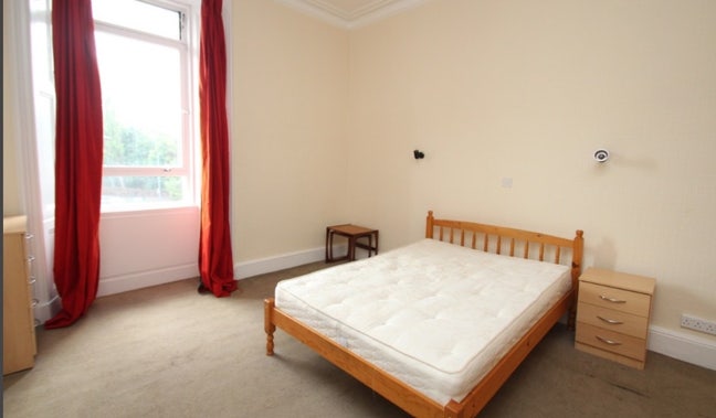 Spare room on Dalry  Main Photo