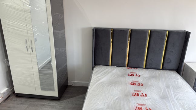 Single room in Birmingham  Main Photo