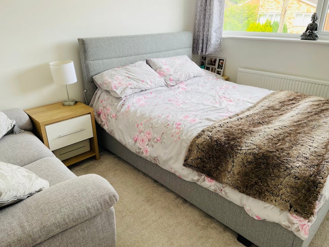 King size bedroom to rent Main Photo